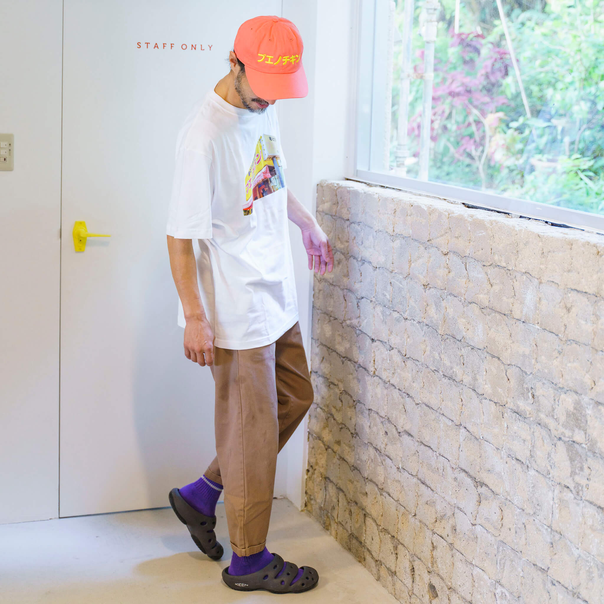 ブエ●チキンTシャツ(メール便対応)