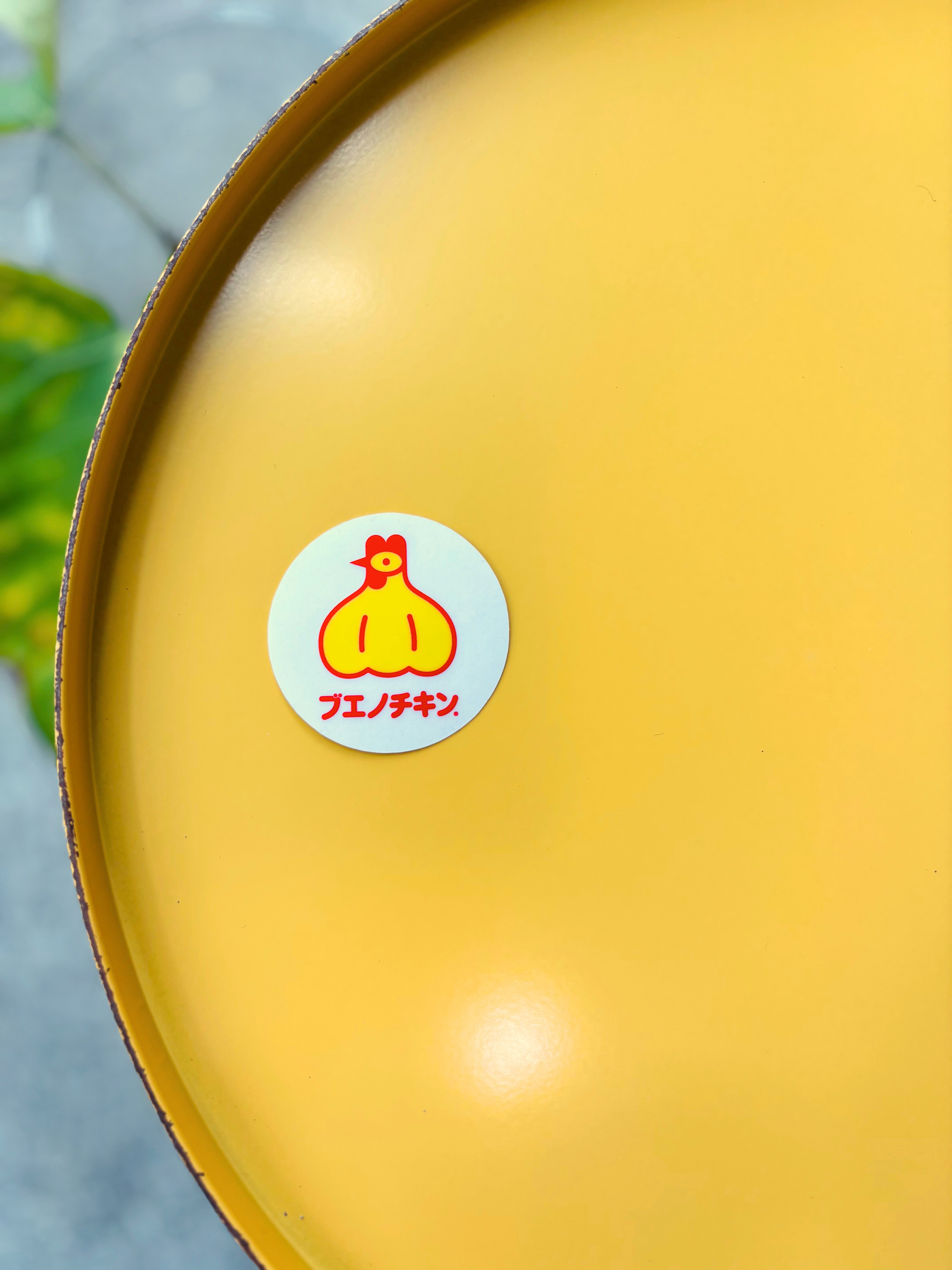 ブエノチキンオリジナルロゴステッカー3枚セット（防水仕様）※送料込・チキンと同梱不可※