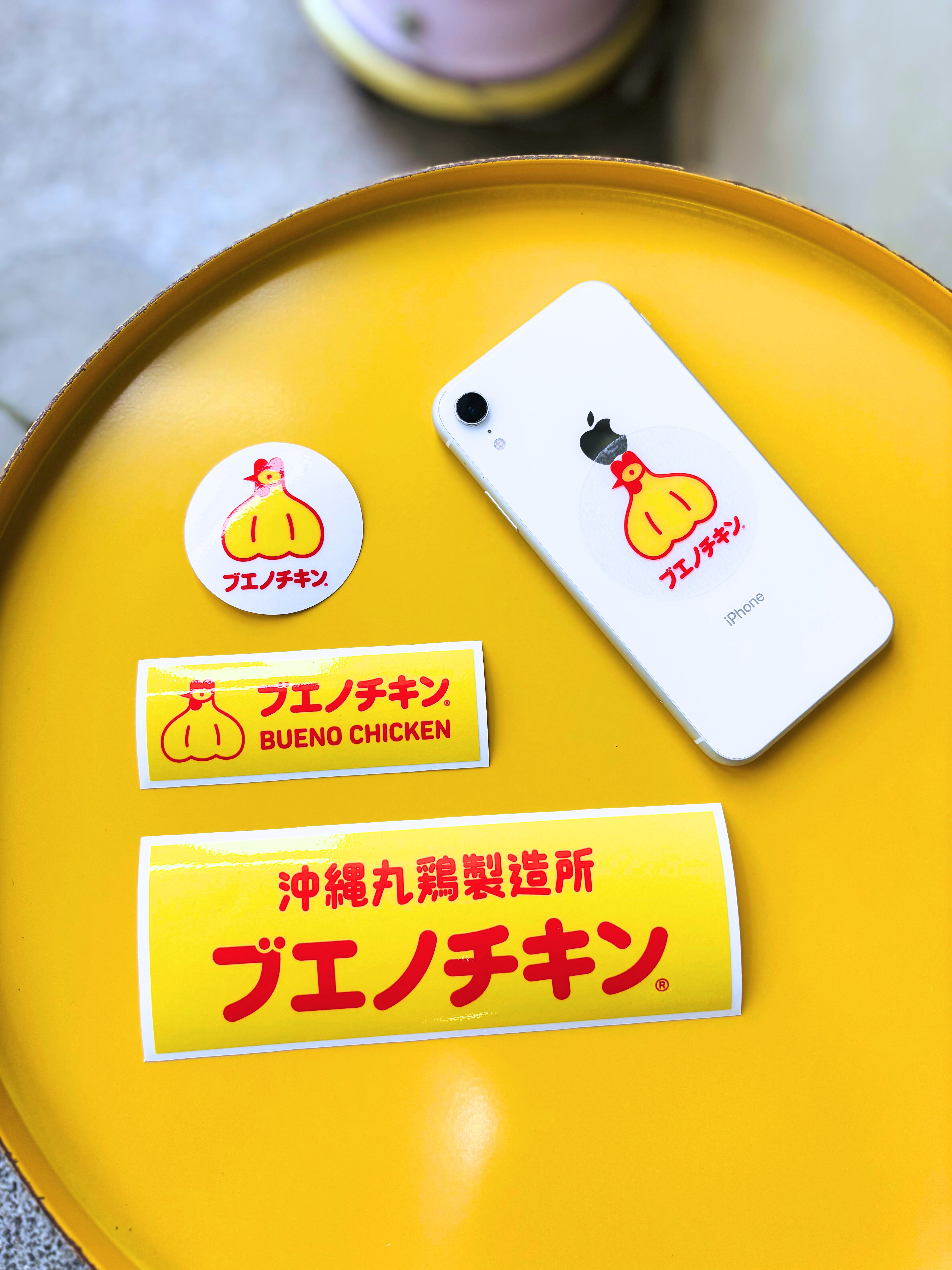 ブエノチキンオリジナルロゴステッカー3枚セット（防水仕様）※送料込・チキンと同梱不可※